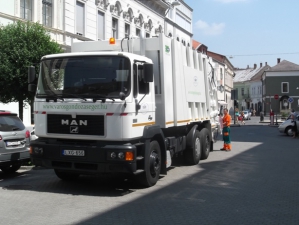 Megújul a Városgondozás Eger Kft. járműparkja (2013.06.28)_1